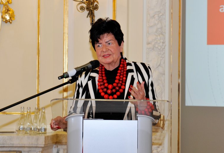 Polska paradoksalna: oszczędności na setki milionów złotych blokowane przez biurokrację